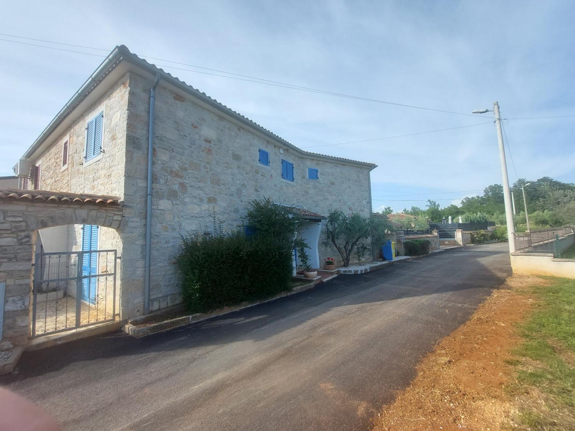 Casa Veznaveri *