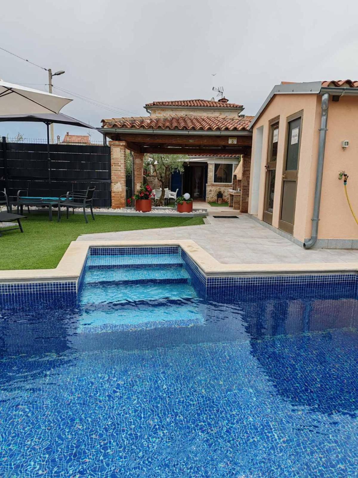 Casa Veznaveri