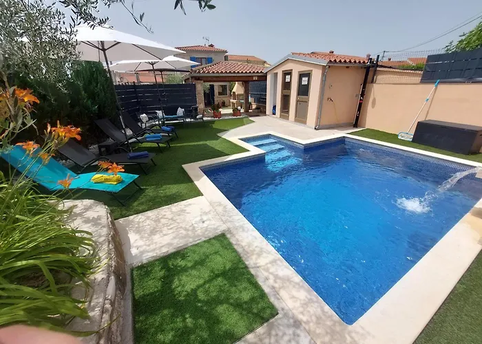 Casa Veznaveri
