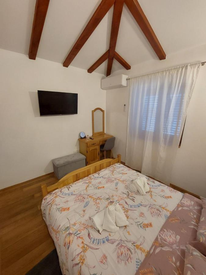 Villa Casa Veznaveri *